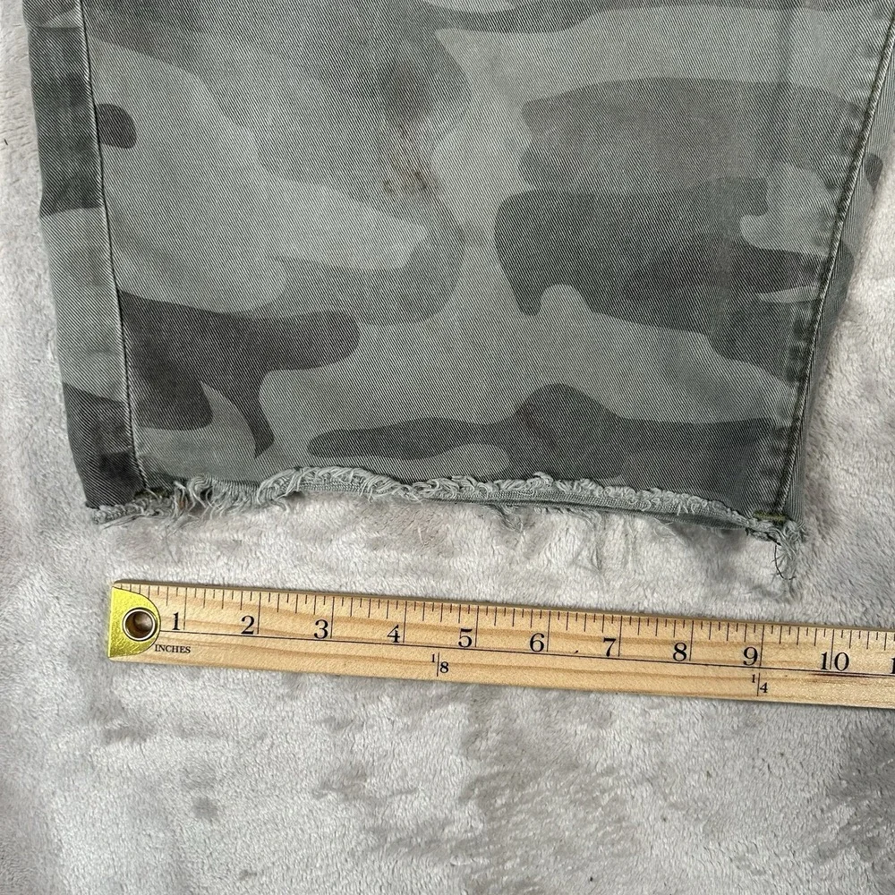 True Religion Ricky Jean Short Men 40 Camo Frayed Flap Pocket Jorts Y2K Made USA